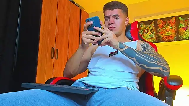 ALPHA DOMINUS  online show from 1, 10, 2025