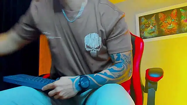 ALPHA DOMINUS  online show from 4, 10, 2025