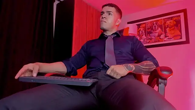 ALPHA DOMINUS  online show from 9, 2, 2026