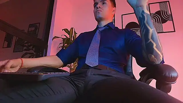 Snapshot of ALPHA_DOMINUS_ chatting on 28, 6, 2026 ALPHA DOMINUS online show from 28, 6, 2026