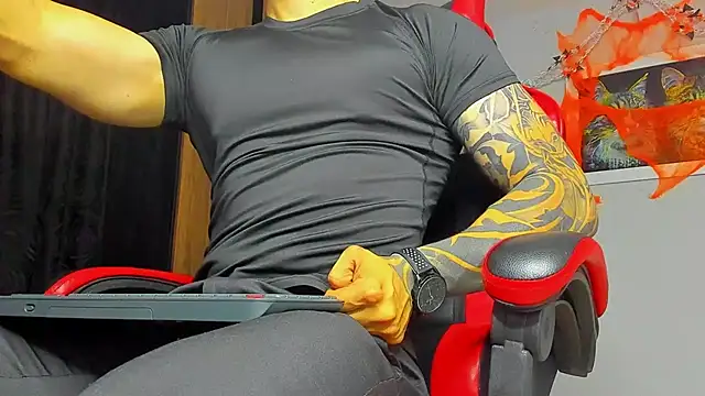 ALPHA DOMINUS  online show from 16, 10, 2025