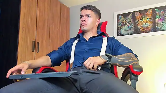 ALPHA DOMINUS  online show from 11, 11, 2025