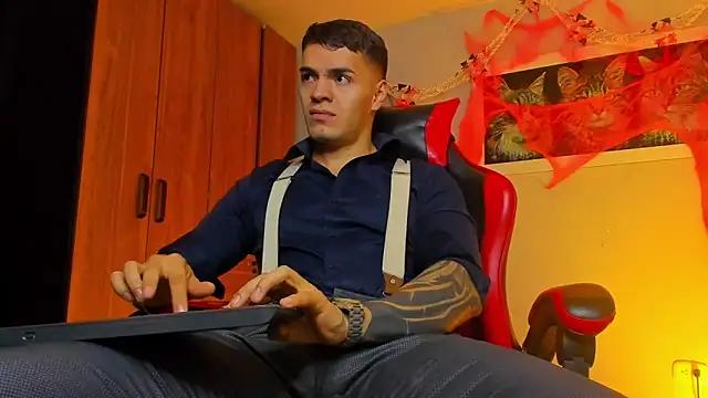 ALPHA DOMINUS  online show from 25, 10, 2025