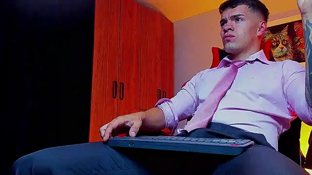 ALPHA DOMINUS  online show from 16, 9, 2025