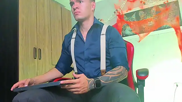 ALPHA DOMINUS  online show from 2, 11, 2025