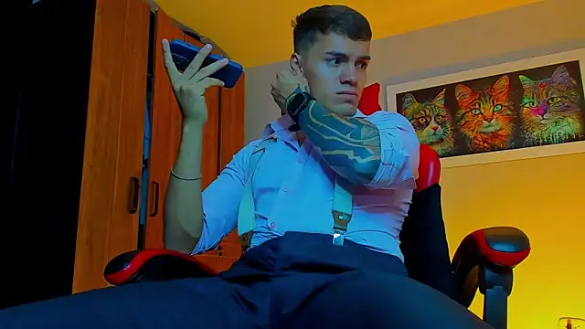 ALPHA DOMINUS  online show from 28, 9, 2025