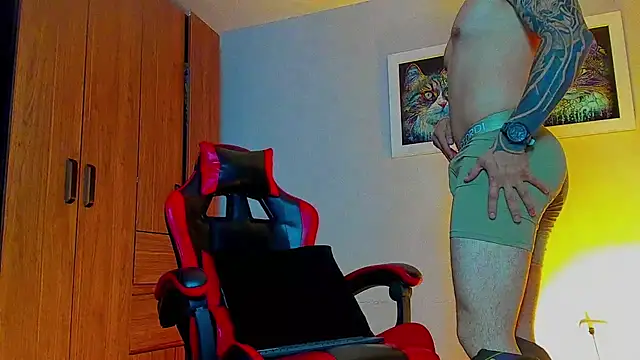 ALPHA DOMINUS  online show from 20, 9, 2025