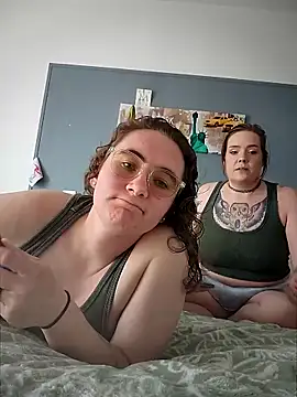 AndHerXO online show from 10, 3, 2026