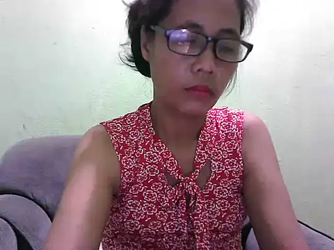 HotLadyPinay32 online show from 19, 3, 2026