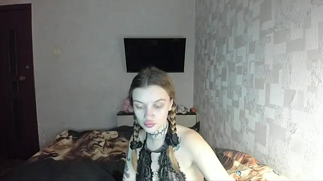 AlisTris online show from 5, 11, 2025