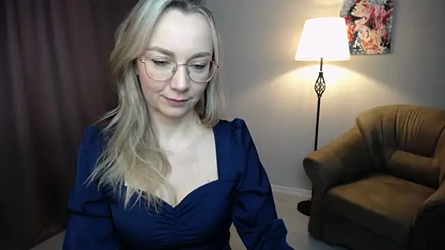 Ava Elior online show from 4, 3, 2026