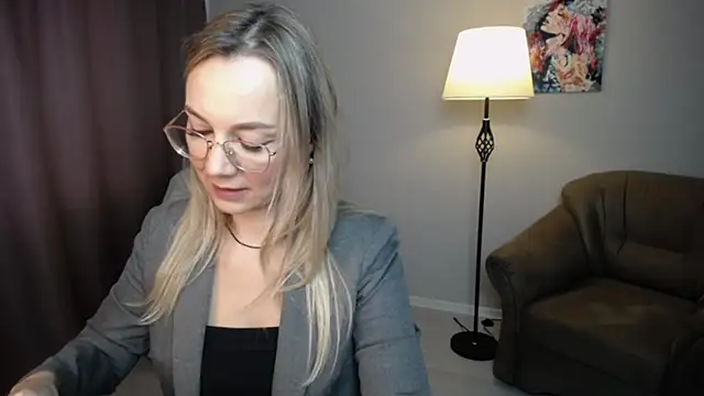 Ava Elior online show from 14, 10, 2025