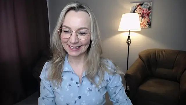 Ava Elior online show from 21, 4, 2026