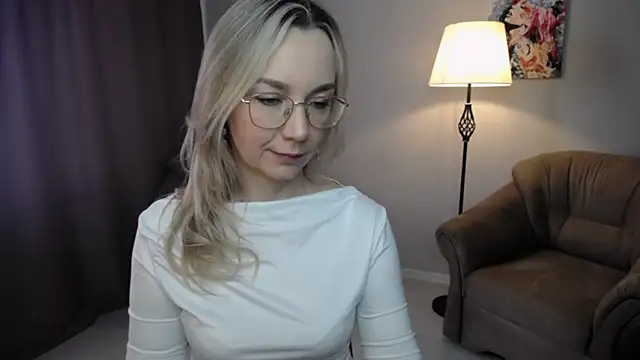 Ava Elior online show from 7, 3, 2026