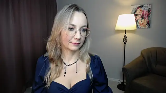 Ava Elior online show from 24, 10, 2025