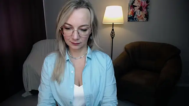 Ava Elior online show from 17, 9, 2025