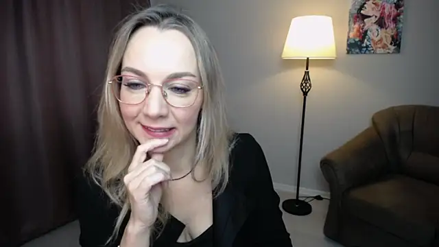 Ava Elior online show from 20, 11, 2025