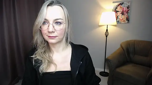 Ava Elior online show from 12, 1, 2026