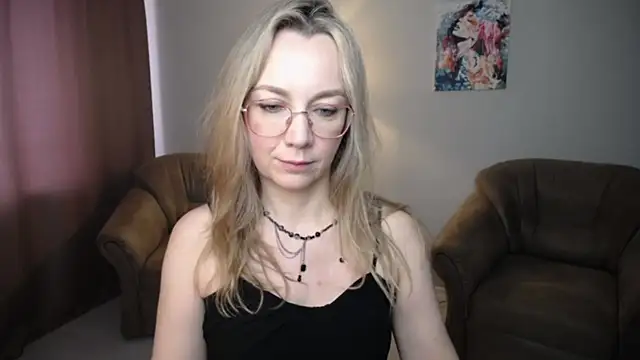 Snapshot of Ava_Elior chatting on 21, 6, 2026 Ava Elior online show from 21, 6, 2026