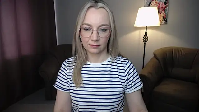 Ava Elior online show from 17, 5, 2026