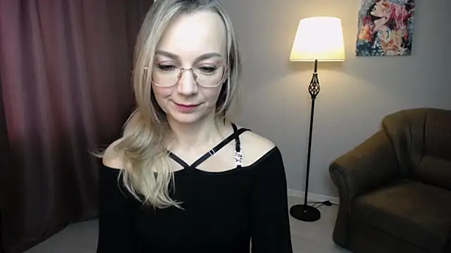 Ava Elior online show from 15, 11, 2025