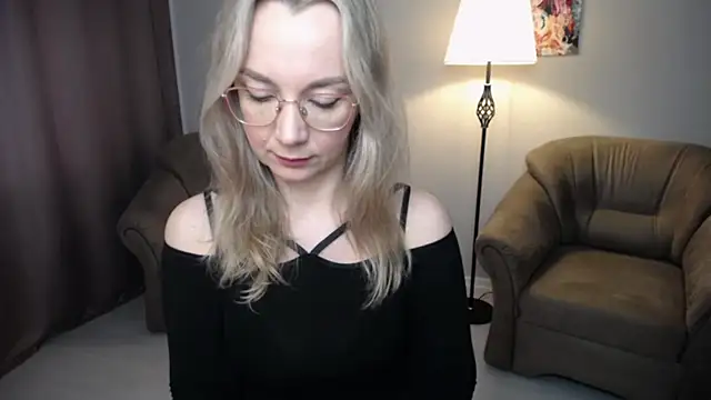 Ava Elior online show from 27, 3, 2026