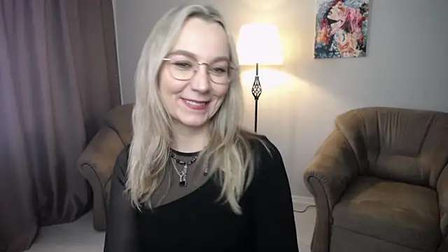 Ava Elior online show from 28, 3, 2026