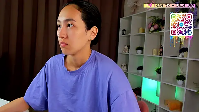 FlirtyAura online show from 29, 5, 2026
