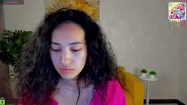 FlirtyAura online show from 23, 4, 2026