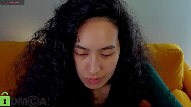 FlirtyAura online show from 26, 3, 2026