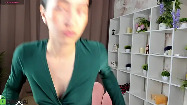 FlirtyAura online show from 30, 5, 2026
