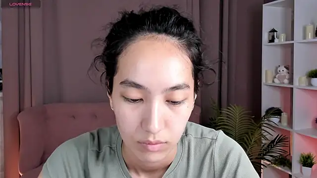 FlirtyAura online show from 22, 7, 2026