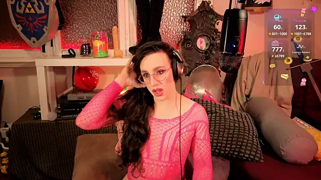 Zesty Peach online show from 15, 7, 2026