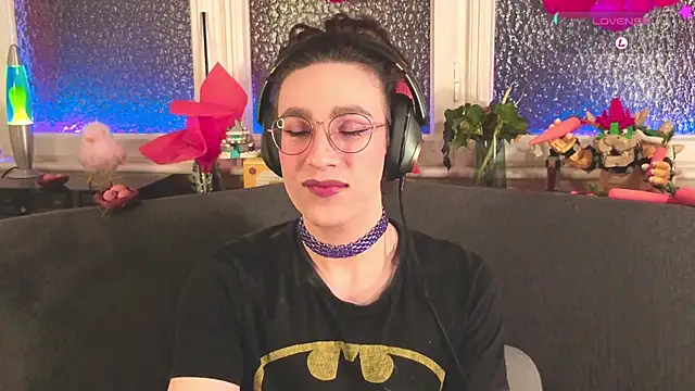 Zesty Peach online show from 26, 3, 2026
