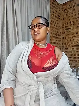 Snapshot of SativaHot96 chatting on 6, 7, 2026 SativaHot96 online show from 6, 7, 2026