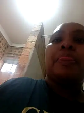 Snapshot of SativaHot96 chatting on 9, 7, 2026 SativaHot96 online show from 9, 7, 2026
