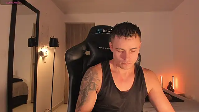Snapshot of connorsmiith chatting on 12, 7, 2026 connorsmiith online show from 12, 7, 2026