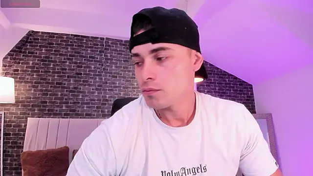 Snapshot of connorsmiith chatting on 6, 2, 2026 connorsmiith online show from 6, 2, 2026