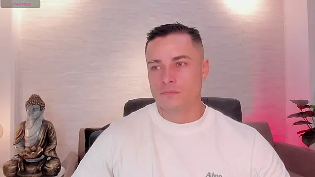 connorsmiith online show from 10, 4, 2026