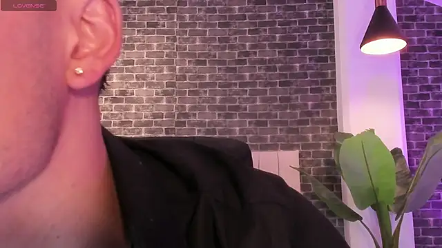 Snapshot of connorsmiith chatting on 9, 2, 2026 connorsmiith online show from 9, 2, 2026