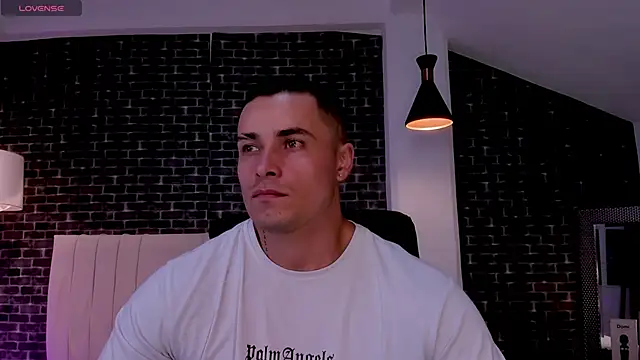 connorsmiith online show from 1, 4, 2026