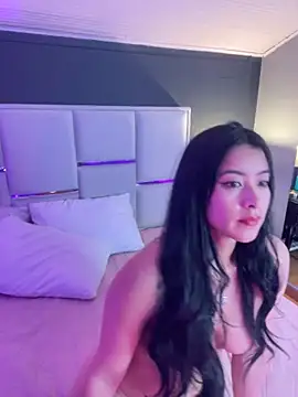 BellaFernandez   online show from 16, 10, 2025