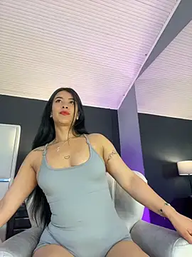 BellaFernandez   online show from 15, 12, 2025