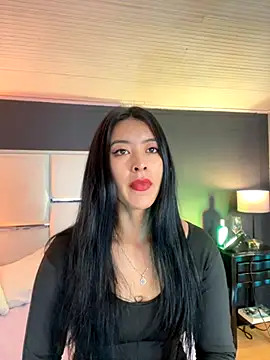 BellaFernandez   online show from 13, 11, 2025