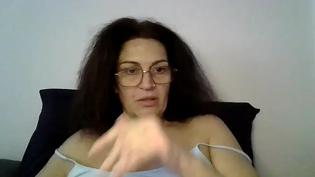 RubyyRosee online show from 10, 10, 2025