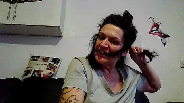 Snapshot of RubyyRosee chatting on 9, 6, 2026 RubyyRosee online show from 9, 6, 2026