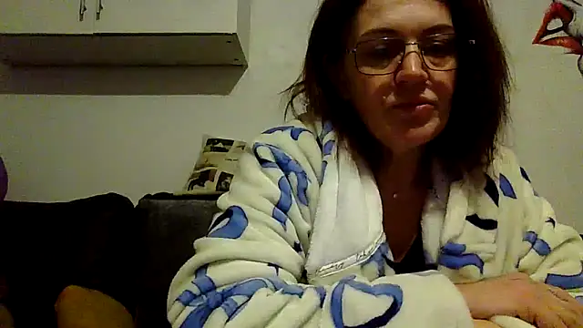 Snapshot of RubyyRosee chatting on 1, 2, 2026 RubyyRosee online show from 1, 2, 2026