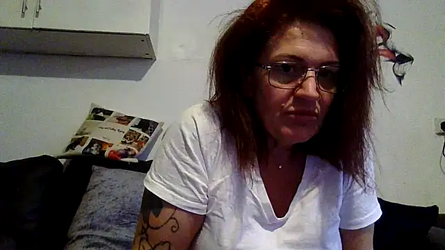 RubyyRosee online show from 18, 4, 2026