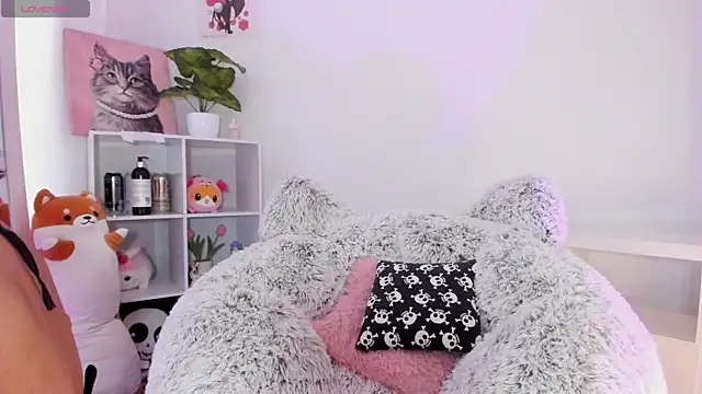 akame meow online show from 22, 10, 2025