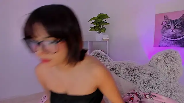 akame meow online show from 10, 11, 2025